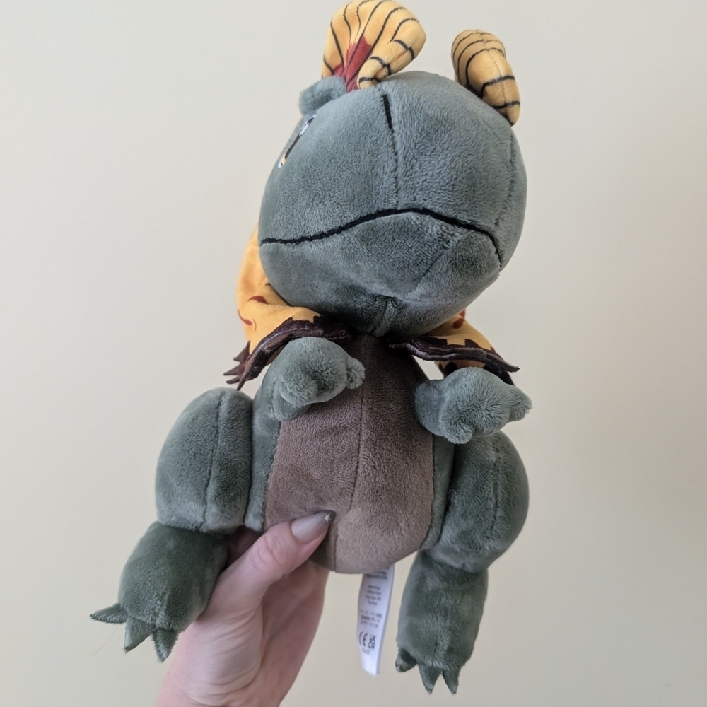 Jurassic World Green Dinosaur Plush Toy - Picture 2 of 8
